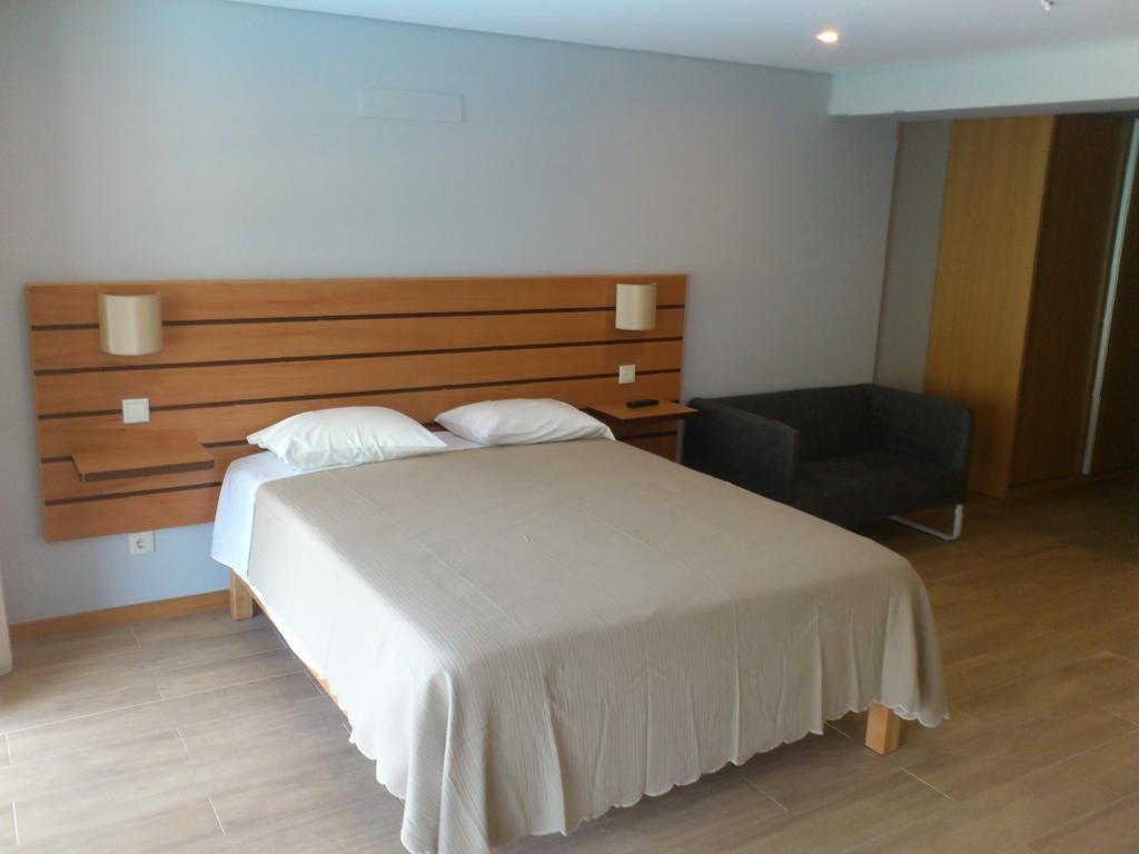 Hotel Lagoa Azul Do Geres Rum bild