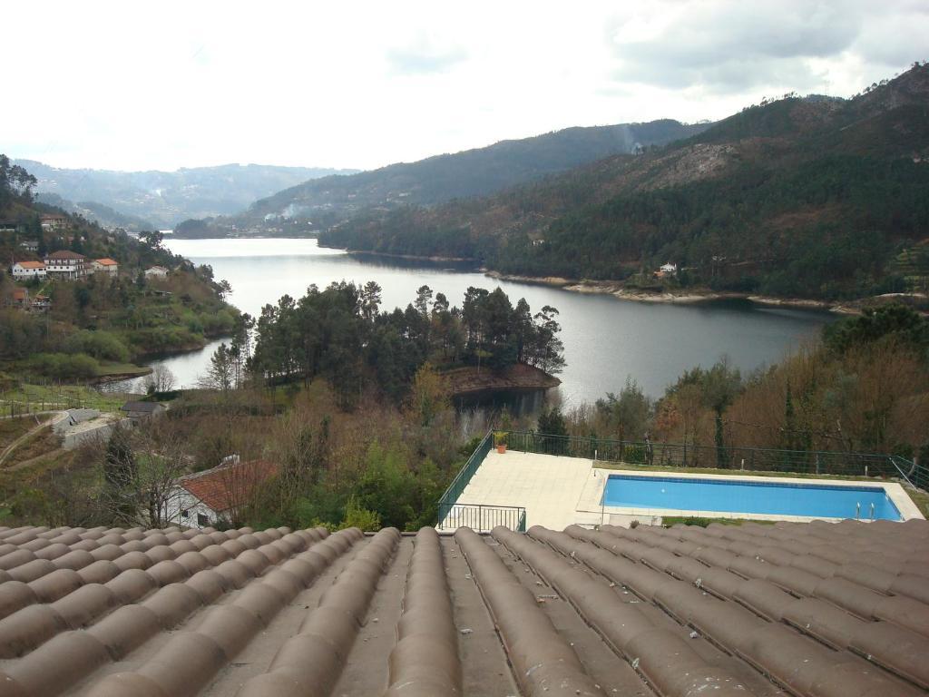 Hotel Lagoa Azul Do Geres Rum bild
