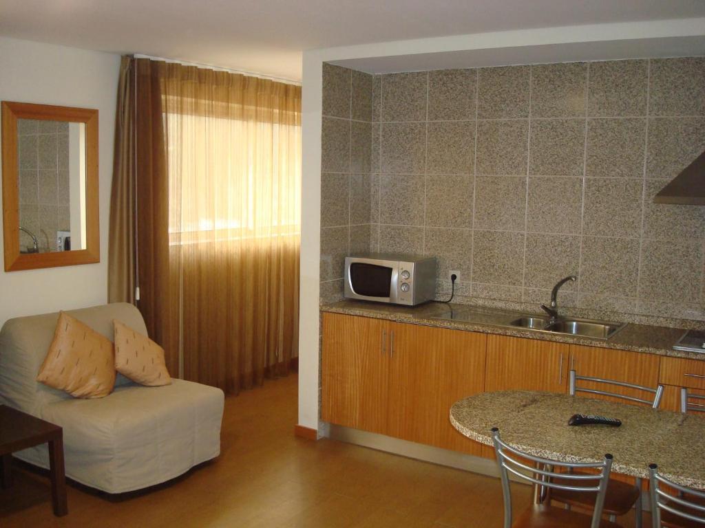 Hotel Lagoa Azul Do Geres Rum bild